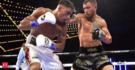 Vasiliy Lomachenko is back, defeats Jamaine Ortiz by .